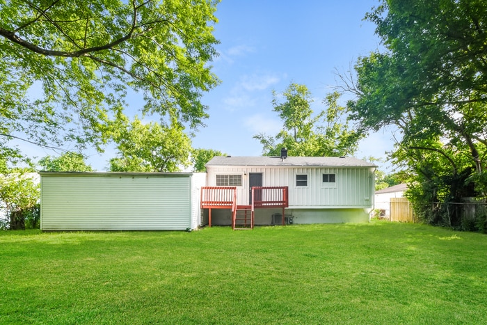 Building Photo - 3955 Diamond Ln