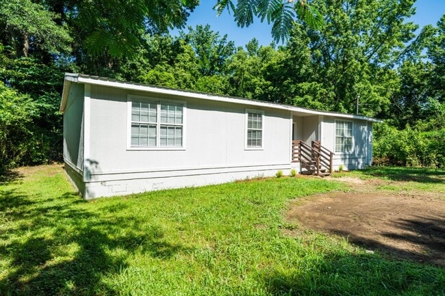 Building Photo - 13430 Murry St