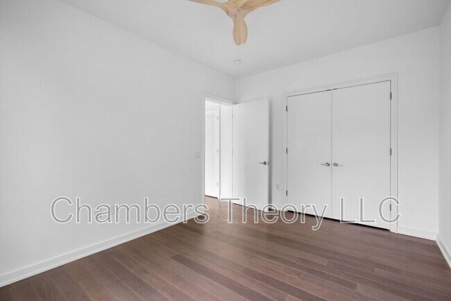 Building Photo - 1380 Quincy St NW