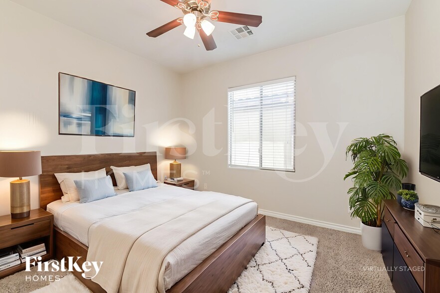 Building Photo - 28 Delighted Ave