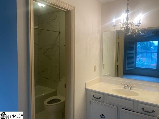 Building Photo - 803 Edwards Rd