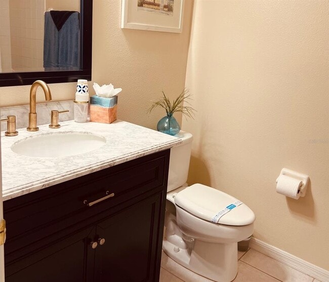 Building Photo - 9620 Club S Cir