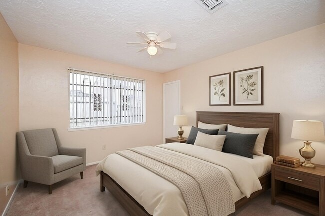 Building Photo - 7918 Chancel Dr