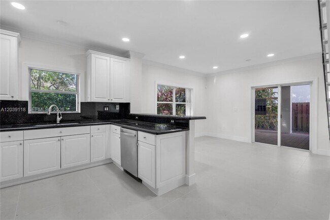 Building Photo - 7482 NW 21st Ct