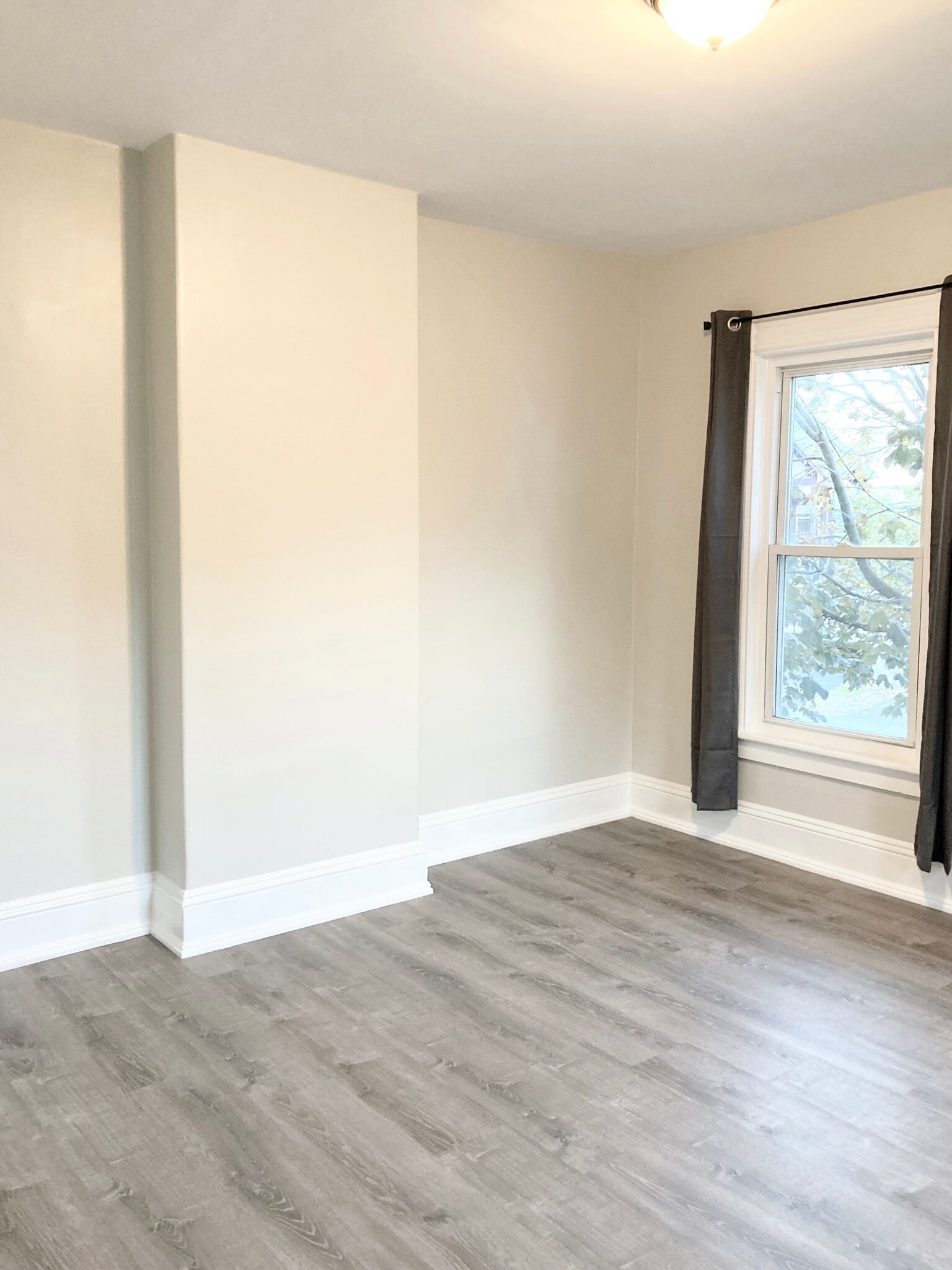 Living room - 33 -35 Federal Street