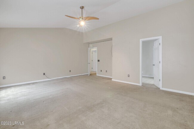 Building Photo - 7 Harbison Pl