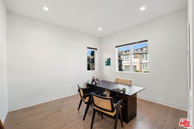 Building Photo - 20712 Deer Grass Ct