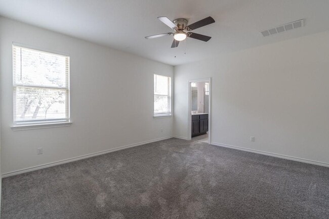 Building Photo - 1925 Cypress Gate Dr