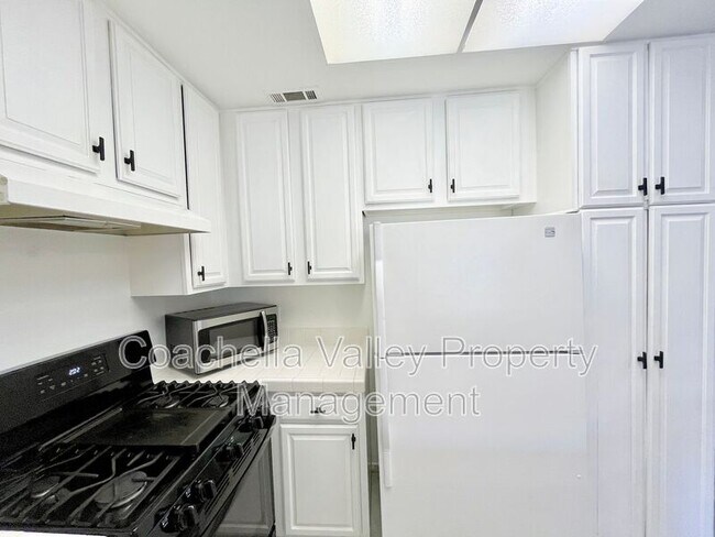 Building Photo - 31200 Landau Blvd