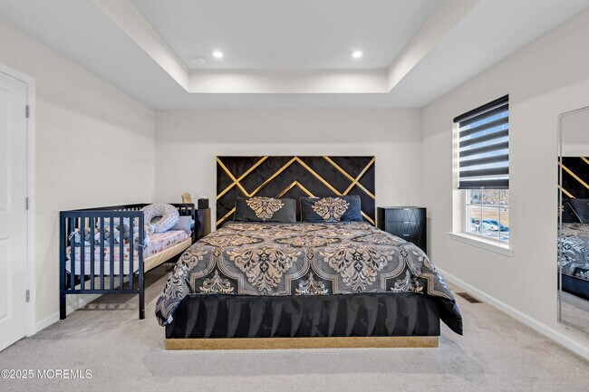 Building Photo - 2002 Evans Ln