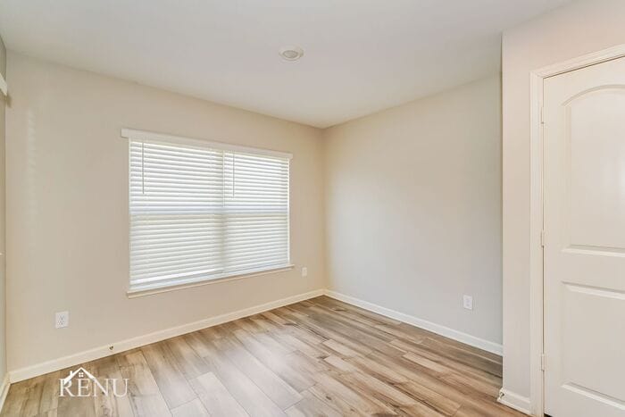 Building Photo - 158 Drifter Dr