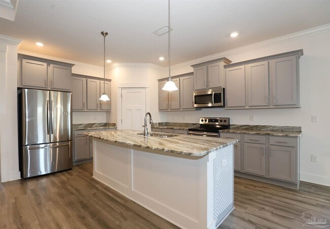 Building Photo - 2110 Cambridge Park Dr