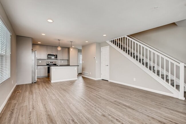 Building Photo - 3 Bedroom Townhomes For Rent