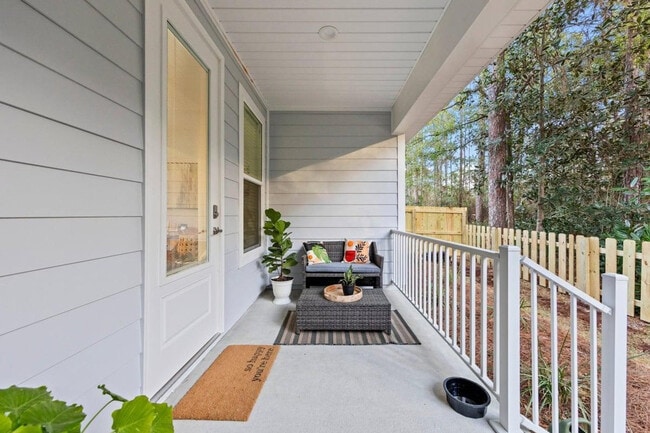 Building Photo - 88 Plantation Way