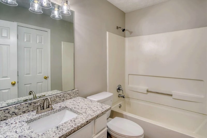 Building Photo - 3036 Regal Park Ct