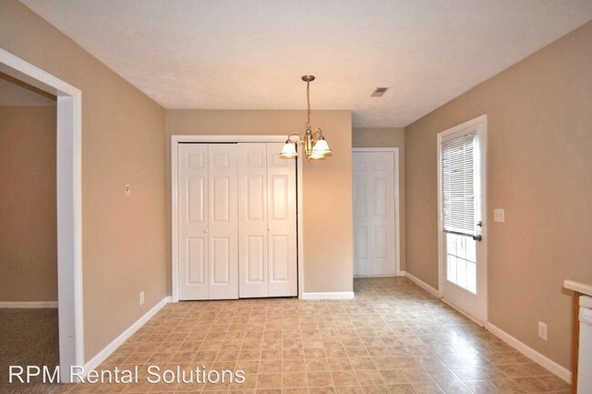 Building Photo - 3 br, 1 bath House - 5080 Tabitha Street