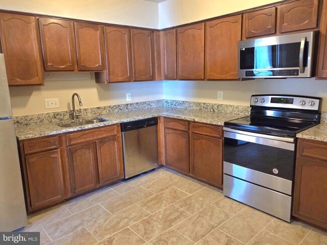 Building Photo - 1117 Brentfield Dr