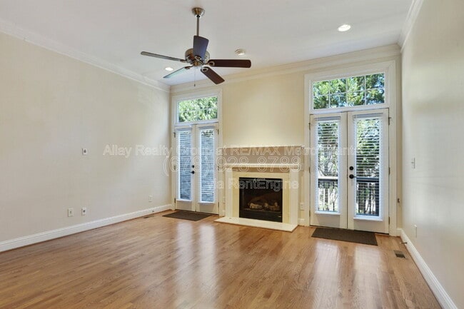 Building Photo - 2675 Rivers Edge Dr NE