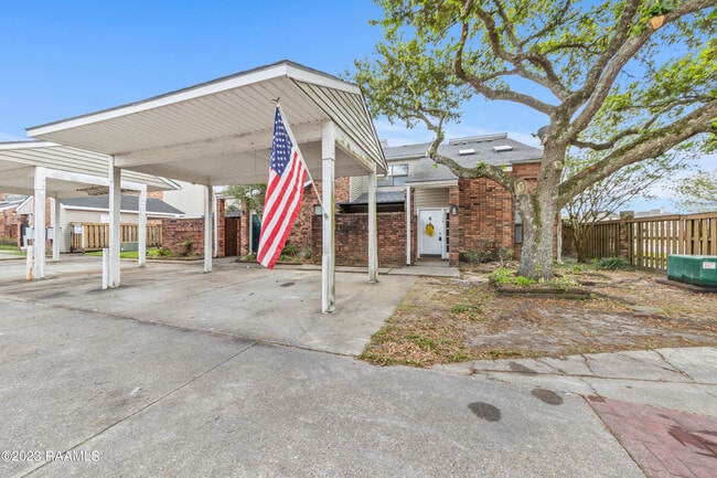 Building Photo - 183 Steiner Rd