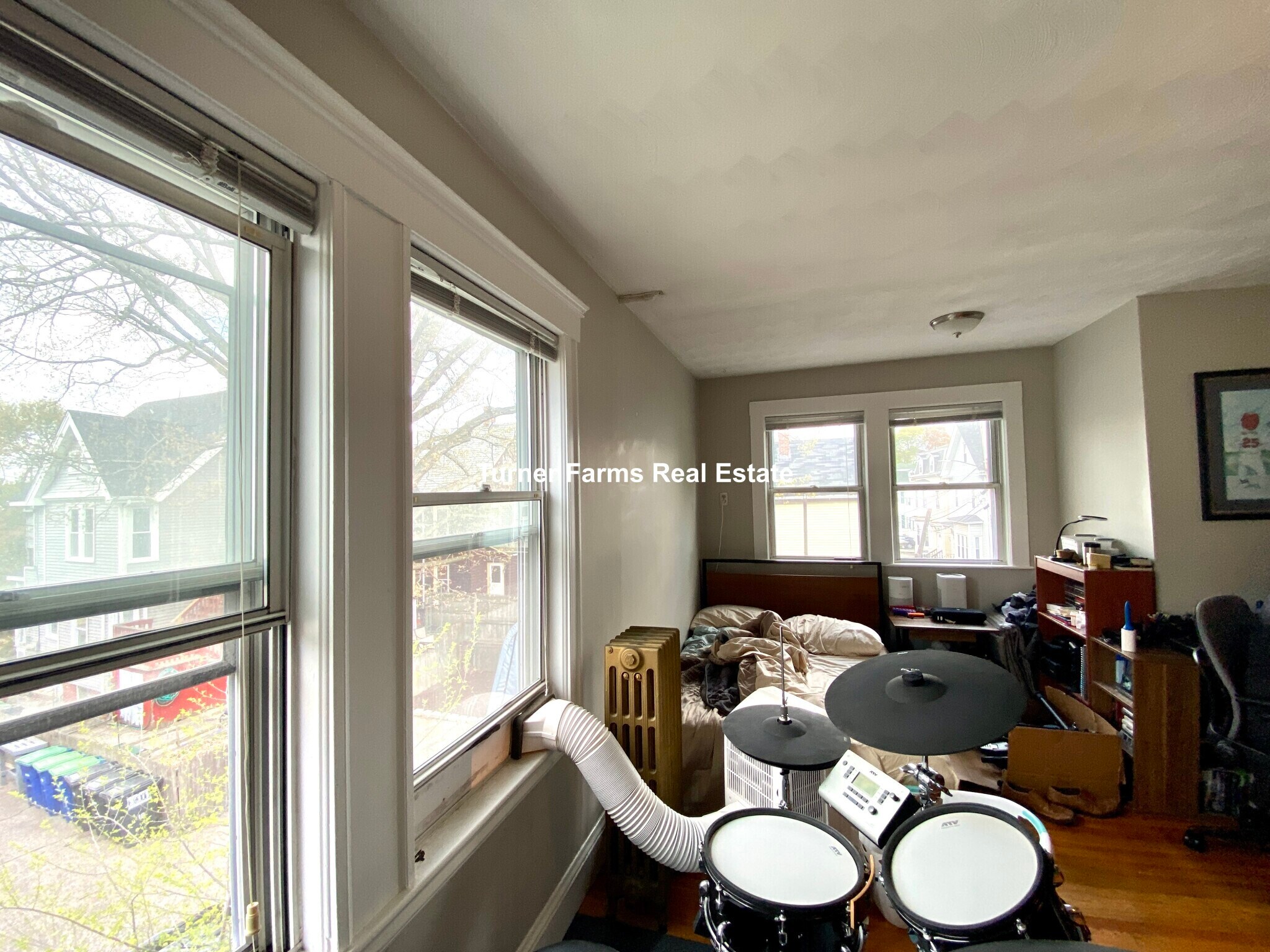 Building Photo - 9 Arlington St