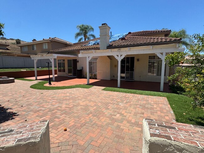Building Photo - 3450 Rancho Diego Cir