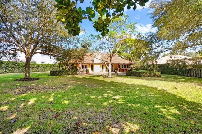 Building Photo - 2598 NW 27th St