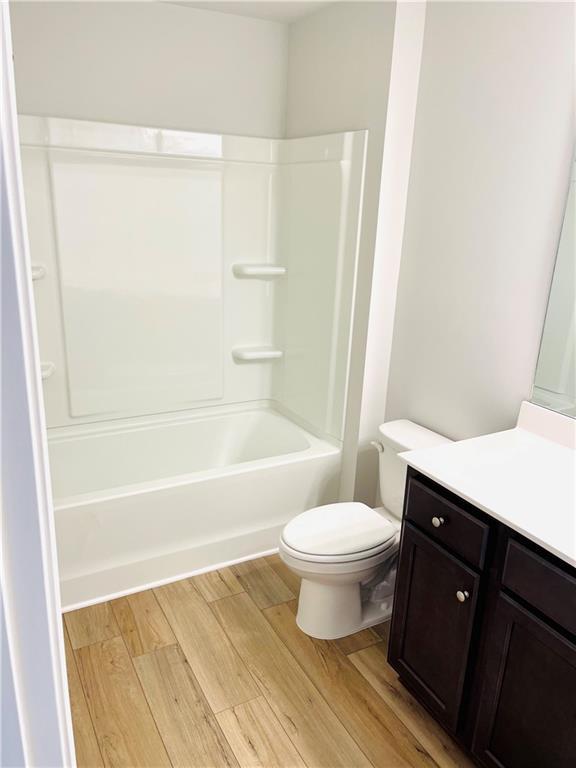 Building Photo - 3030 Westgate Park Dr