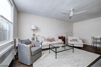 Building Photo - 101 Gates Ave