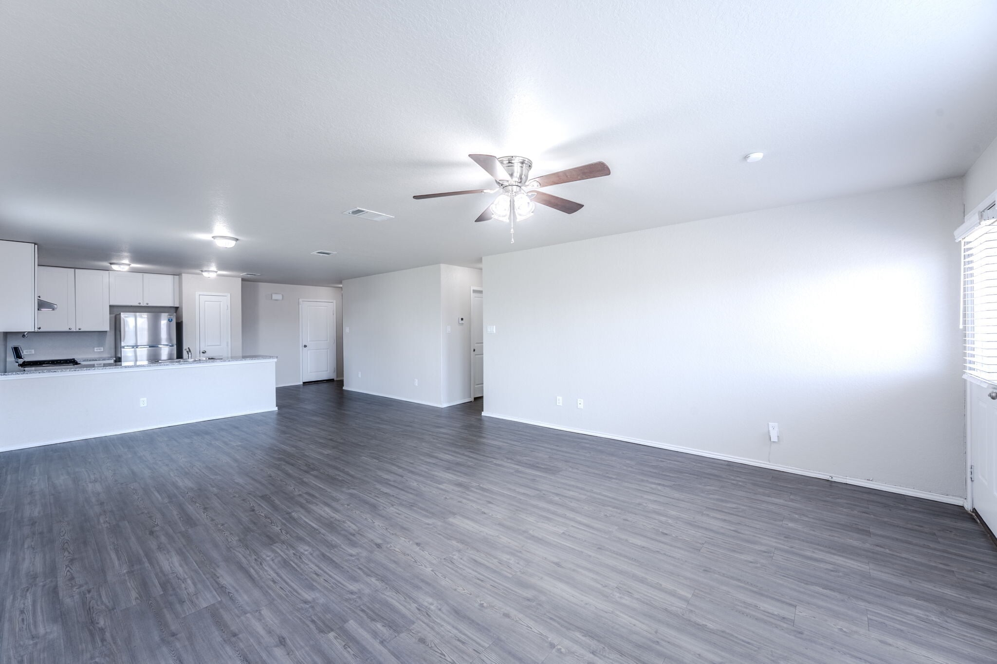 Building Photo - 360 Agave Cir