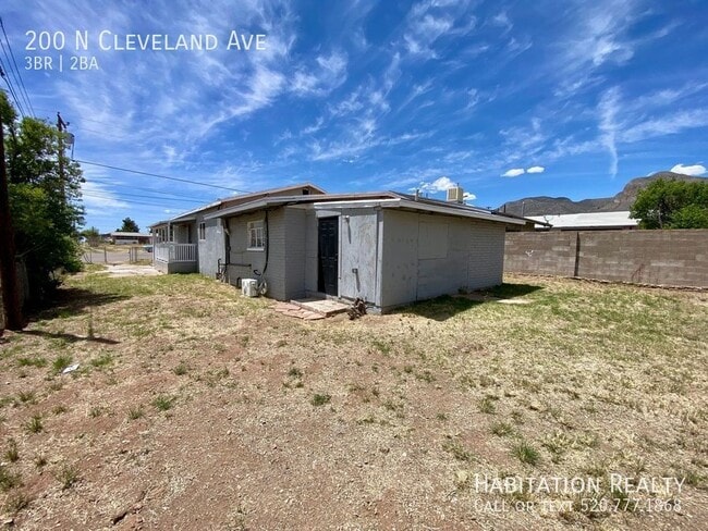 Building Photo - 200 N Cleveland Ave