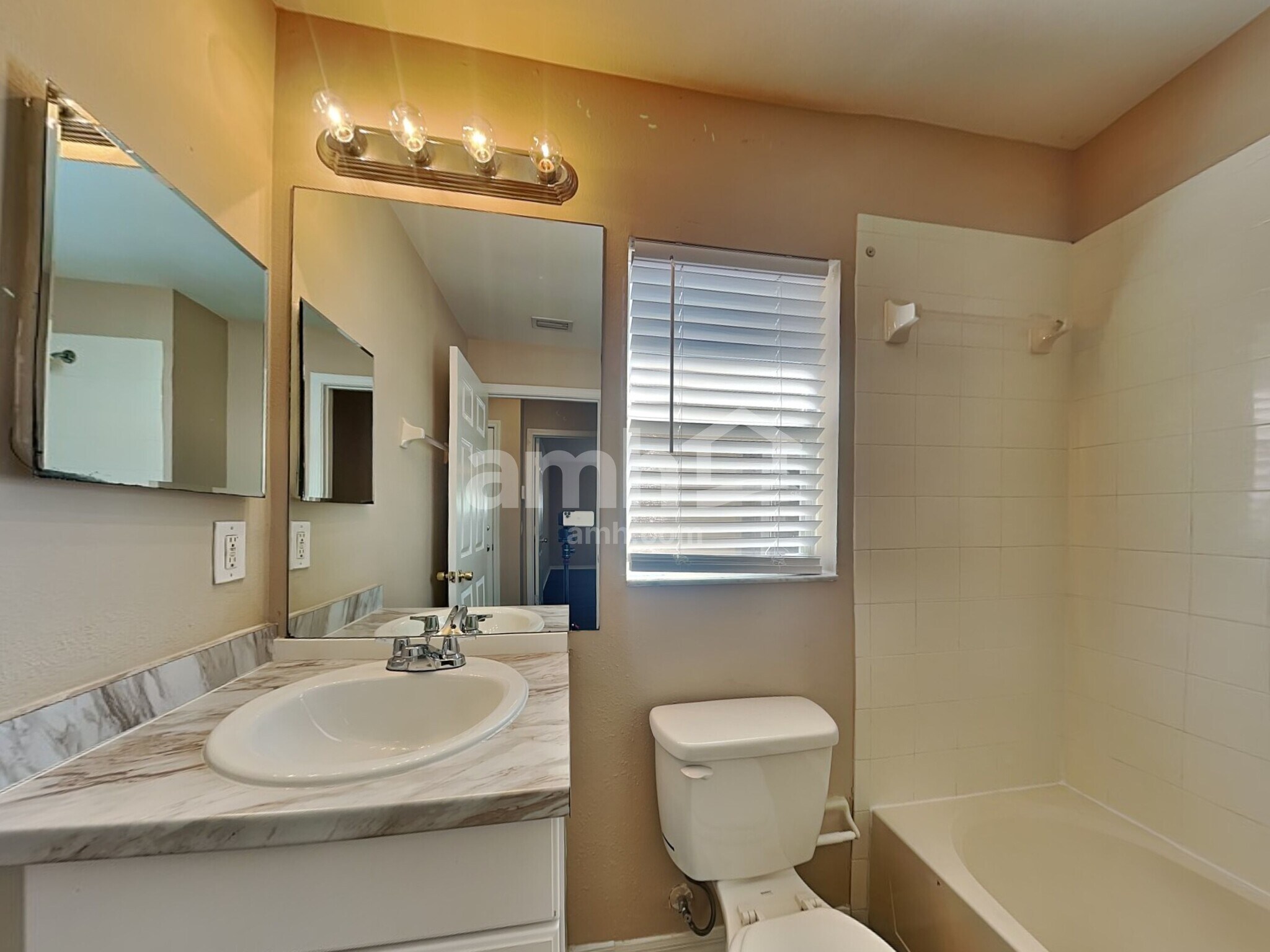 Building Photo - 11347 Cocoa Beach Dr