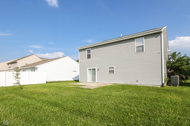 Building Photo - 3102 Salamonie Dr