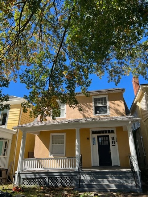 Primary Photo - 3024 Garland Ave