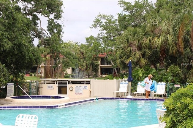 Building Photo - 6472 Seagull Dr