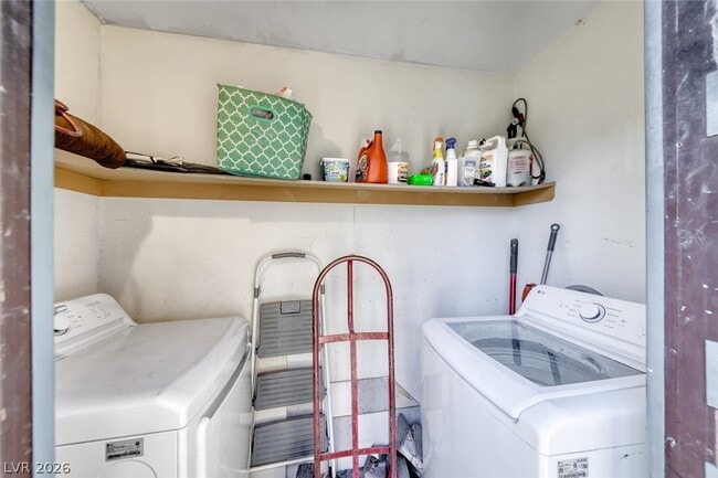 Building Photo - 4762 Cessna Ave