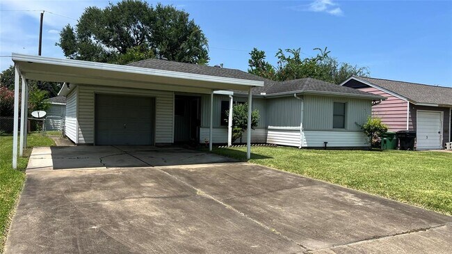 Building Photo - 8727 Othello St