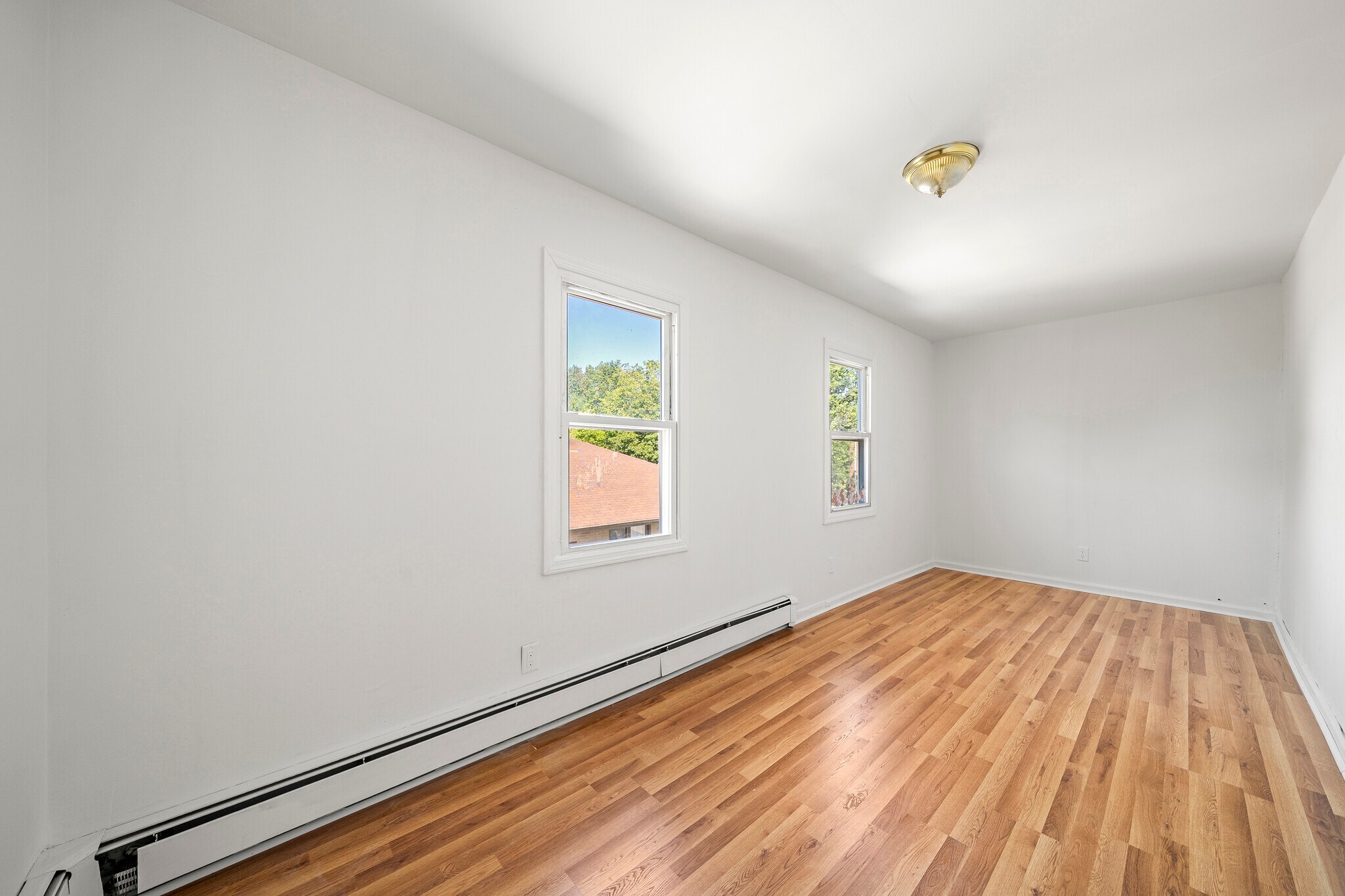 Building Photo - 539 Bergen Blvd