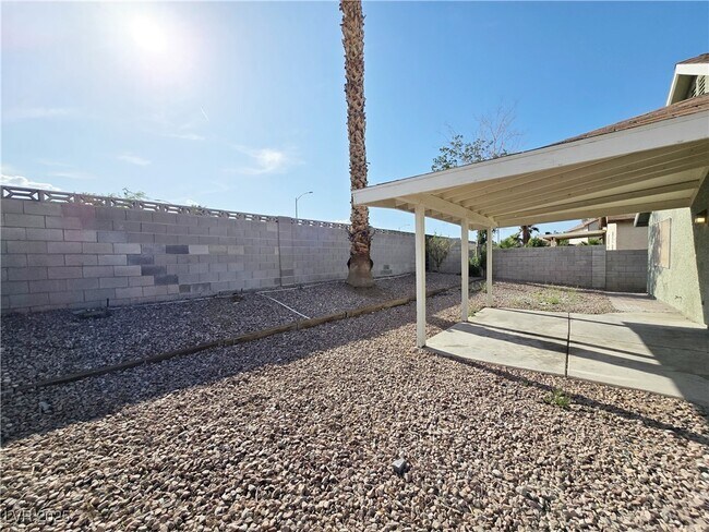 Building Photo - 908 Coral Isle Way