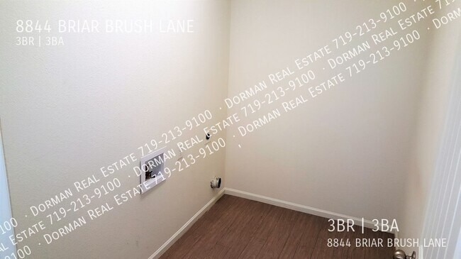 Building Photo - 8844 Briar Brush Ln