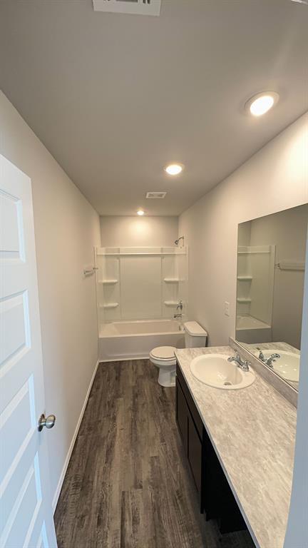 Building Photo - 9708 Laredo Ln