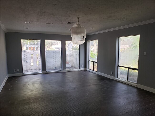 Building Photo - 10738 Villa Lea Ln