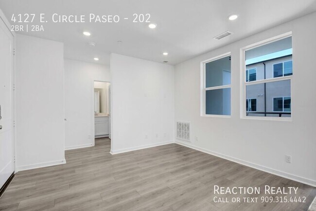Building Photo - 4127 E. Circle Paseo-202