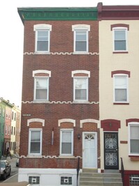 Building Photo - 3218 Haverford Ave