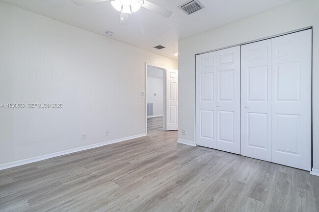 Building Photo - 116 NW 6th Ave