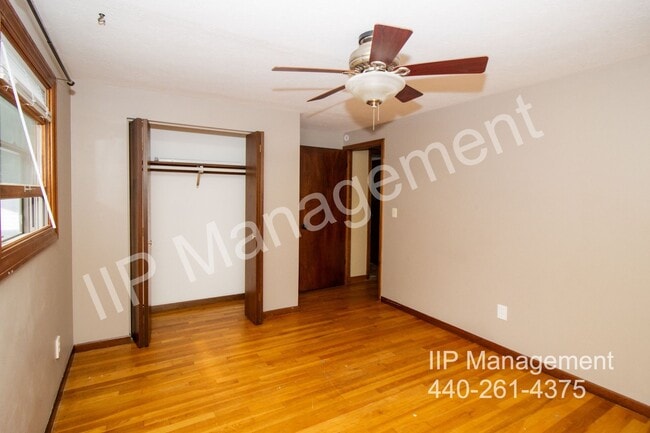 Building Photo - 840 E 332nd St