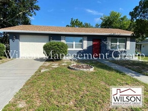 Building Photo - 1904 SW Rd