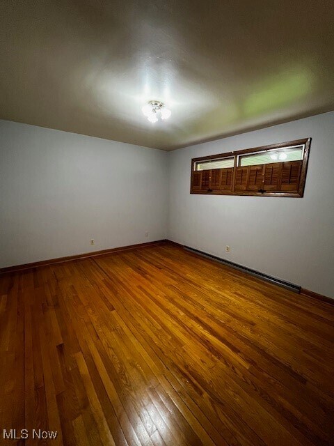 Building Photo - 32 Orchard Dr