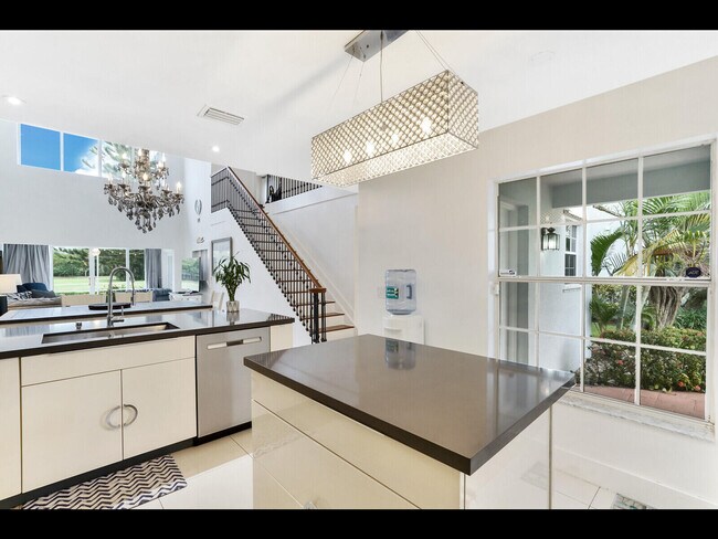 Building Photo - 17052 Boca Club Blvd