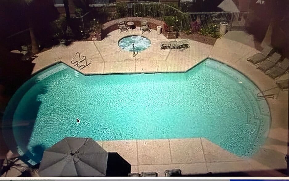 1 of 3 Pools - 1701 E Colter St