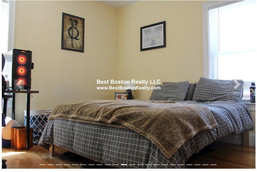 Building Photo - 118 Holland St